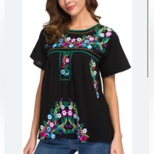 Embroidered Cotton Top - size 3XL
